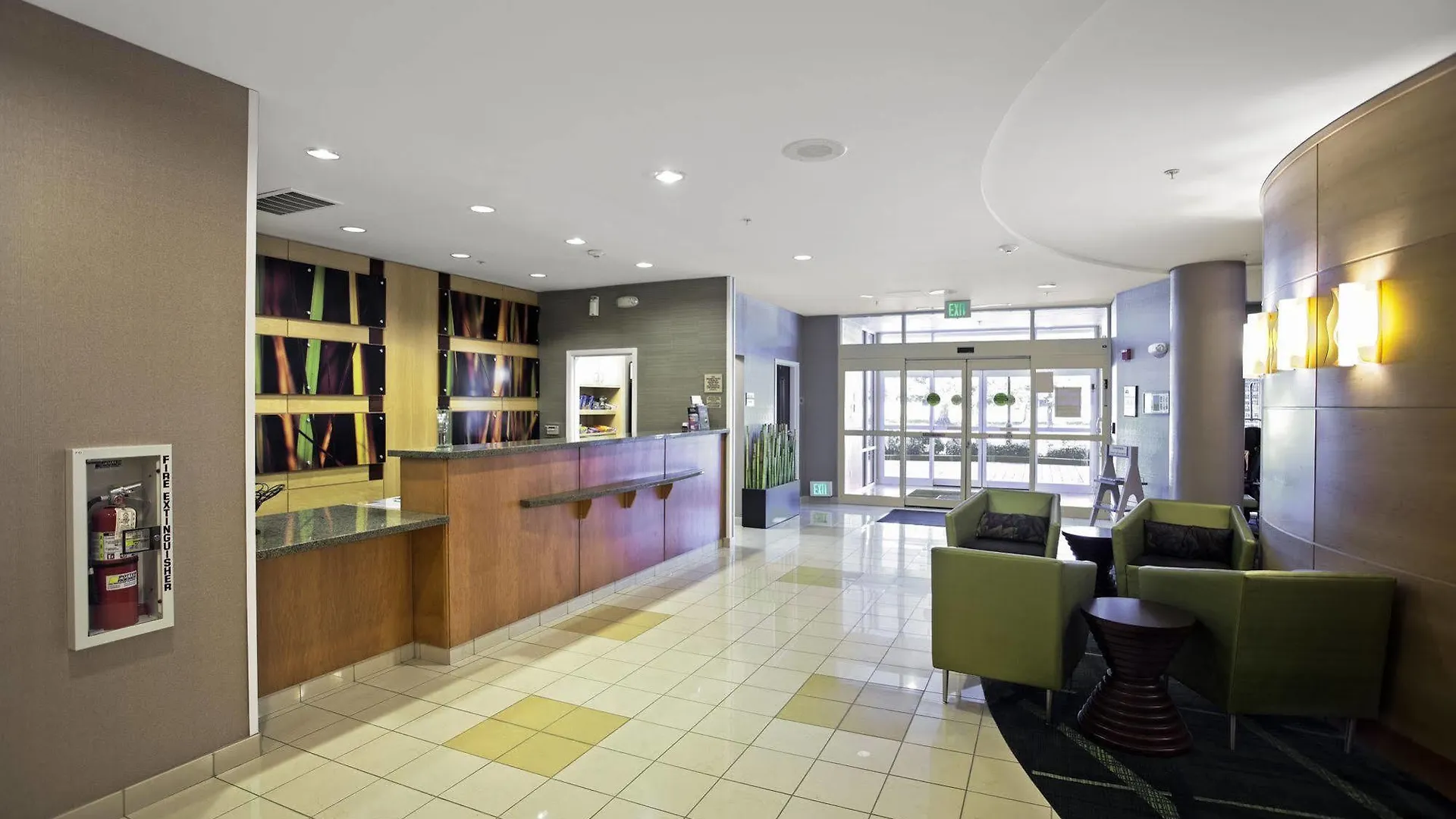 Springhill Suites By Marriott Sacramento Natomas 3*,